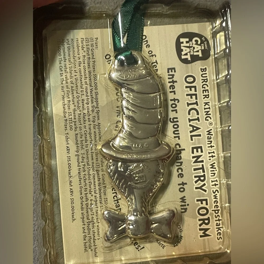 Dr. Seuss Cat in the Hat Silver Plated Classic Cat Ornament 2003 NIB Unused